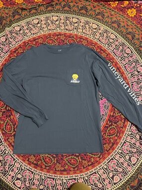 Vineyard Vines Mens Long Sleeve TShirt M Blue 98 Wide Retriever Football NWOT